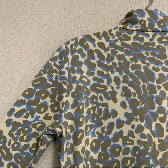 J McLaughlin Shirt Top Womens S Catalina Cloth Leopard Print Golf Tennis 1/4 Zip - Picture 12 of 16